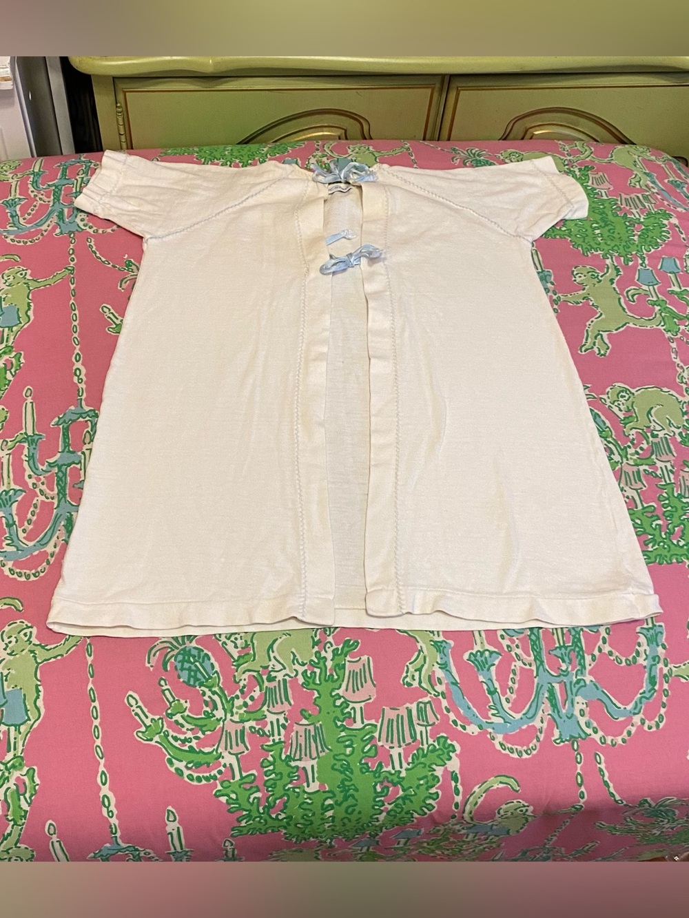 Vintage Antique Carter's baby boy white blue ribbon ties bath robe size 6 month